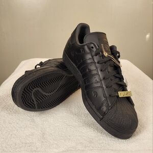 Men's Adidas Superstar Originals Size 10 Blk on Blk/w Gold
